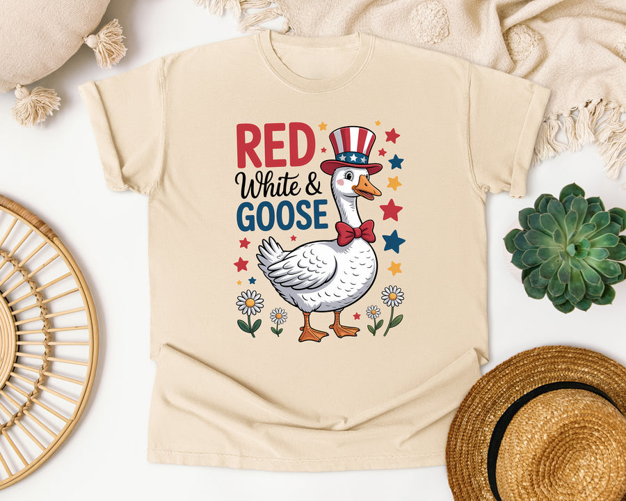 Red White And Goose graphic tee in Ivory