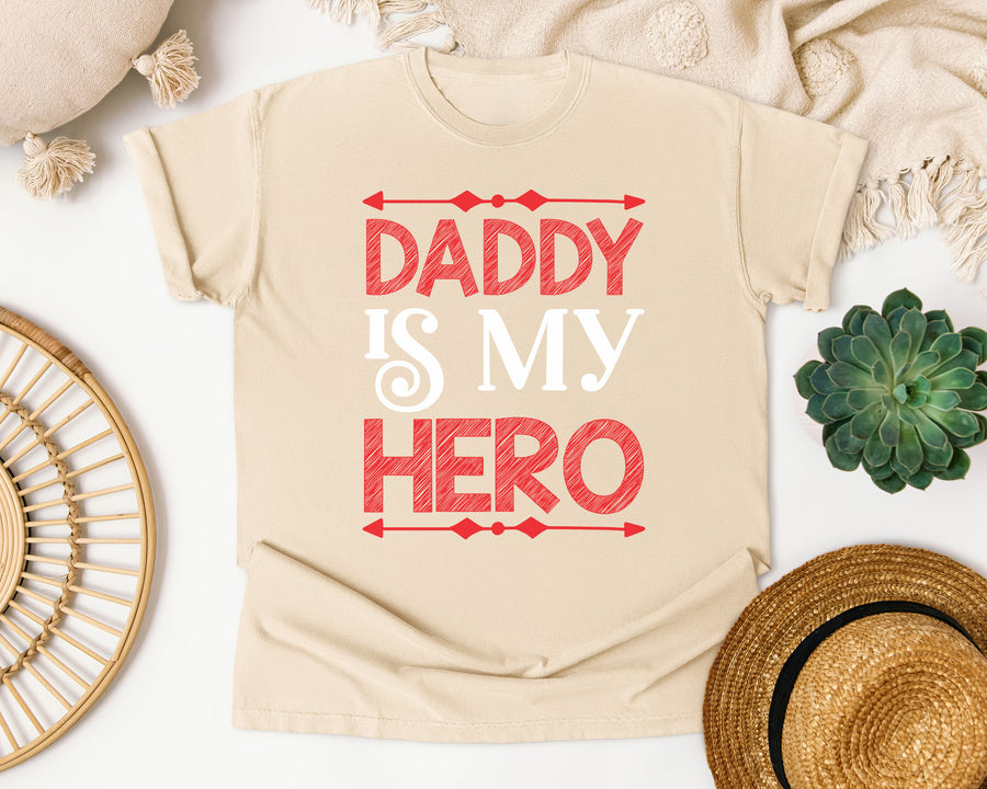 Daddy Is My Hero Pink graphic tee in Ivory