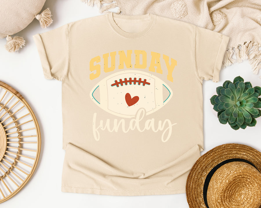 Sunday Funday Football Heart graphic tee in Ivory