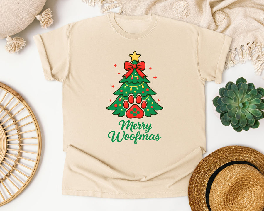 Merry Woofmas Paw Tree graphic tee in Ivory Comfort Colors 1717