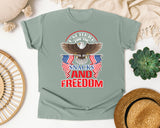 I'm Here For The Snacks And Freedom graphic tee in Bay
