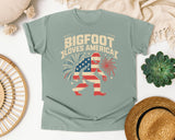 Bigfoot Loves America graphic tee in Bay