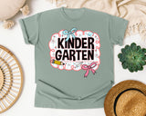 Kindergarten Scallop Bow graphic tee in Bay