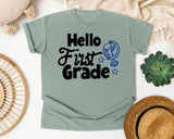 Hello First Grade Globe graphic tee in Bay