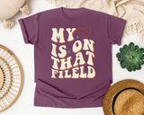 My Heart Is On That Field Groovy graphic tee in Berry