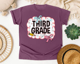 Third Grade Scallop Bow graphic tee in Berry