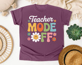 Teacher Mode Off Daisy graphic tee in Berry