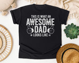 This Is What An Awesome Dad Looks Like Classic graphic tee in Black