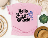 Hello First Grade Globe graphic tee in Blossom