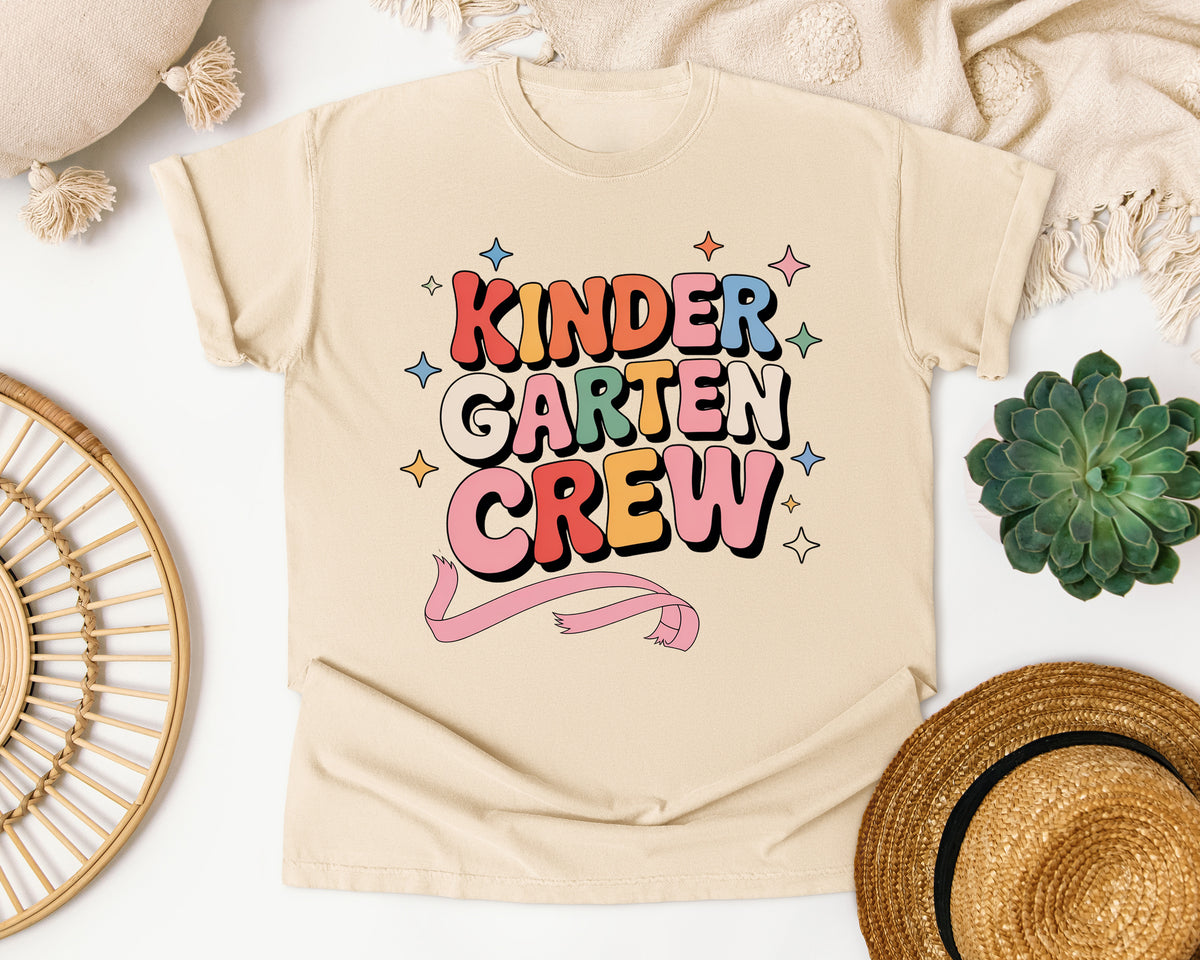 Kindergarten Crew Bow graphic tee in Ivory