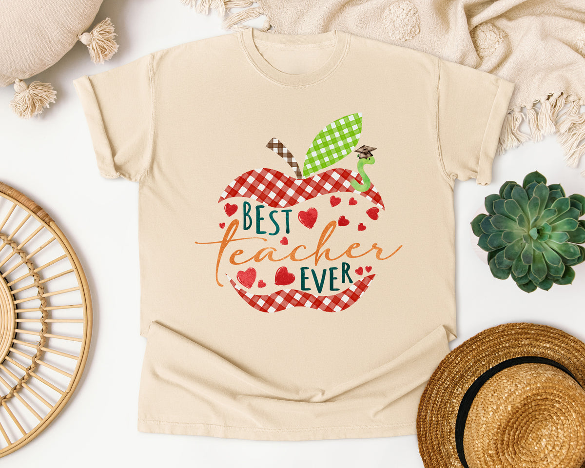 Best Teacher Ever Apple graphic tee in Ivory