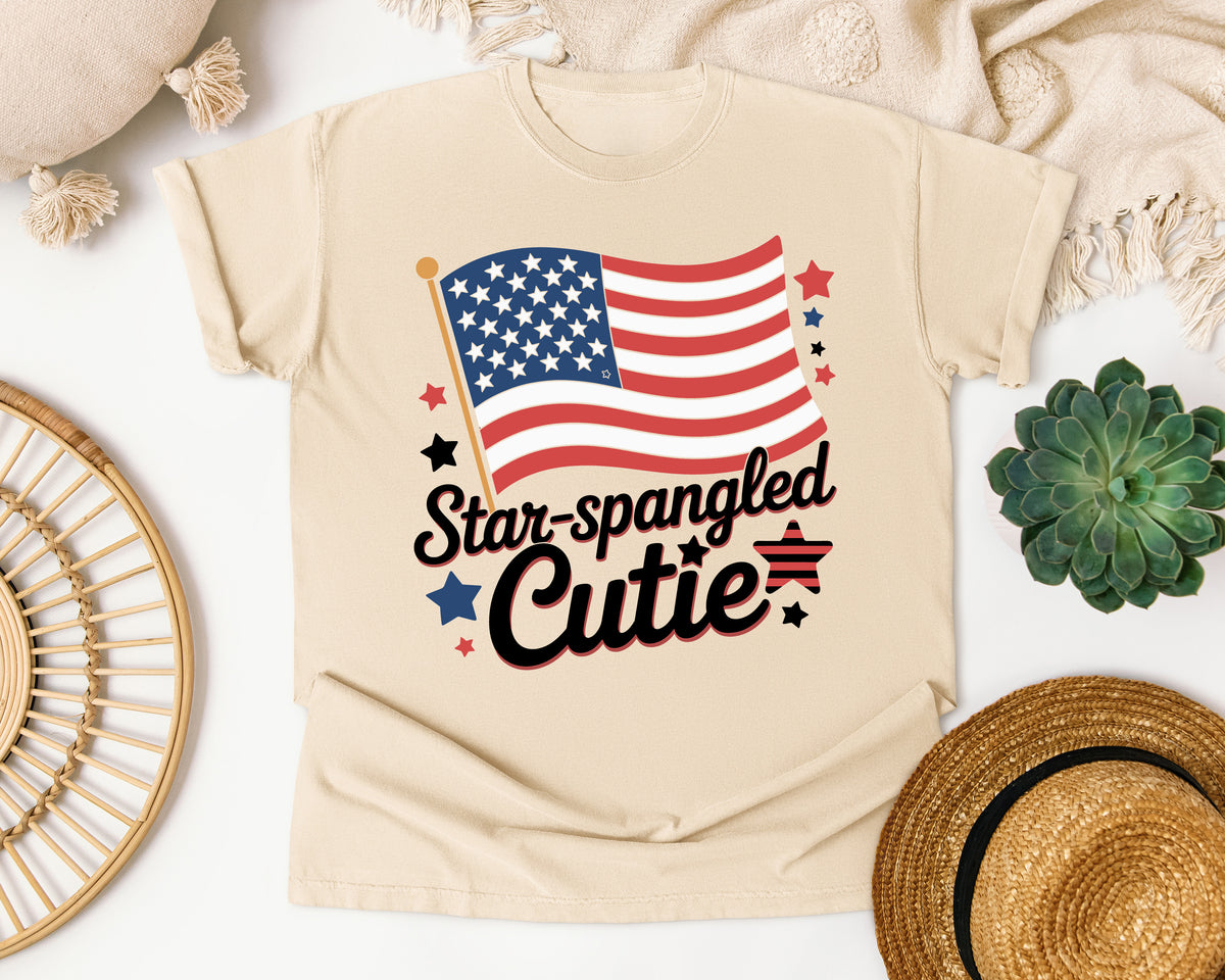 Star Spangled Cutie Black graphic tee in Ivory