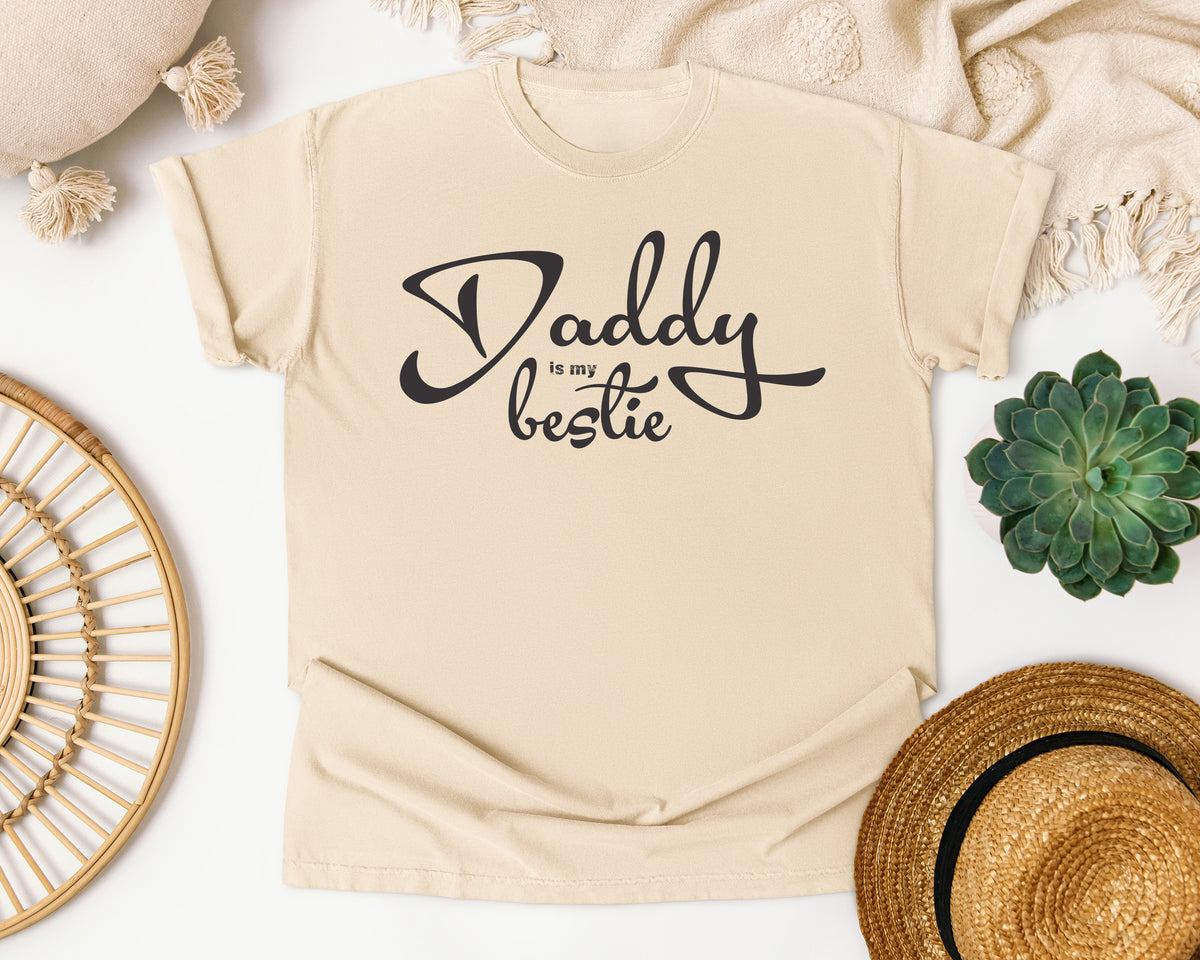 Daddy Is My Bestie Grey graphic tee in Ivory