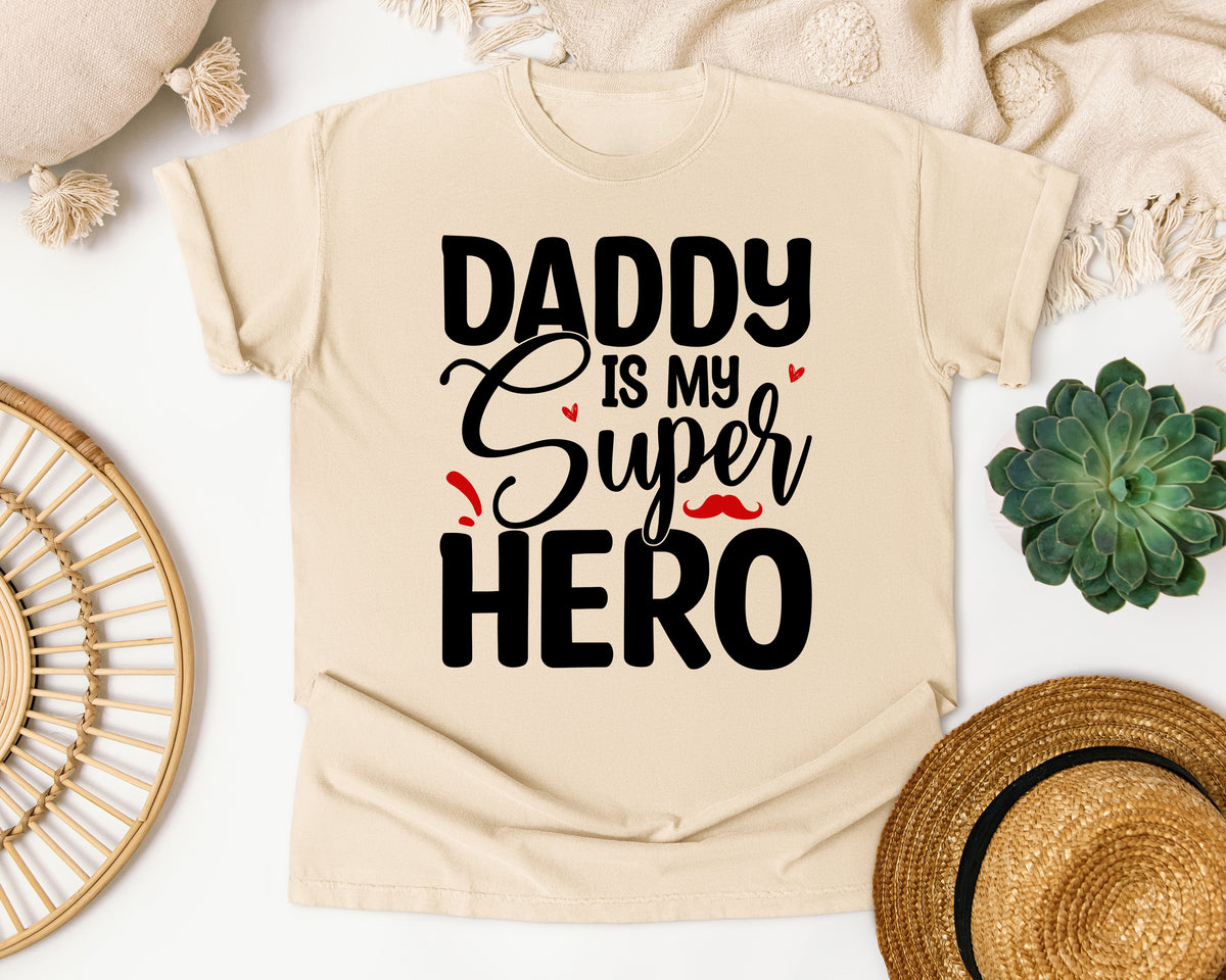 Daddy Is My Super Hero graphic tee in Ivory