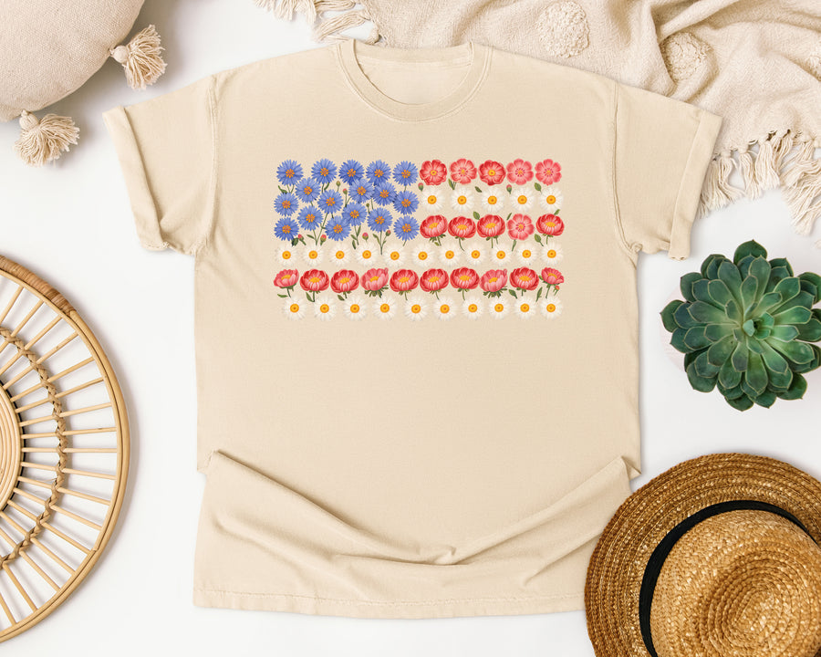 Floral American Flag Grey graphic tee in Ivory