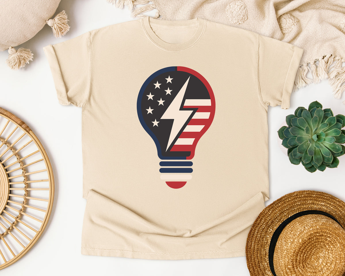 Patriotic Light Bulb Navy graphic tee in Ivory