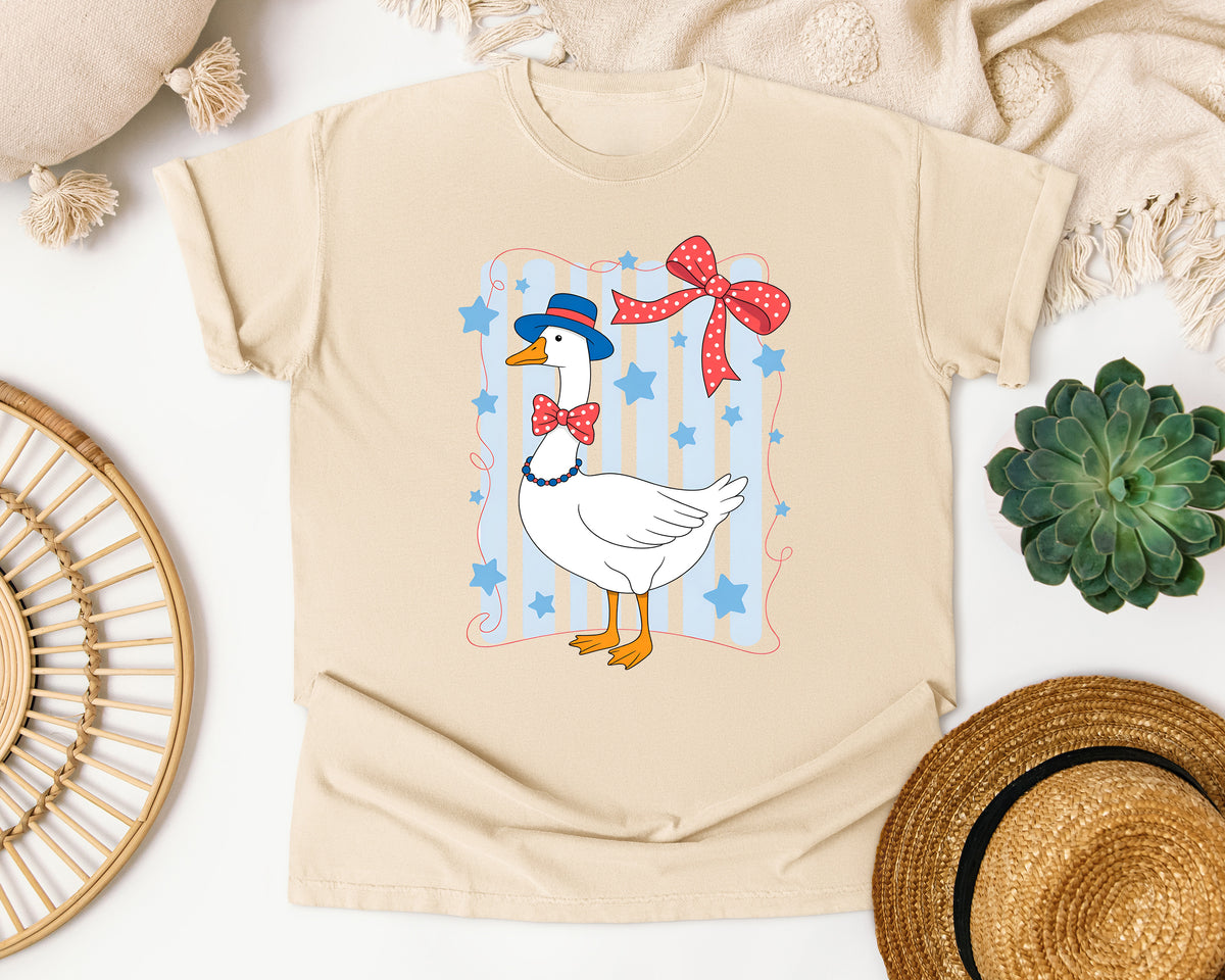 Patriotic Goose Bow graphic tee in Ivory