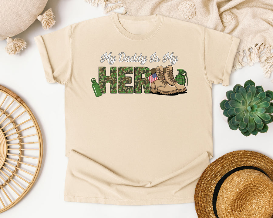 My Daddy Is My Hero Brown graphic tee in Ivory