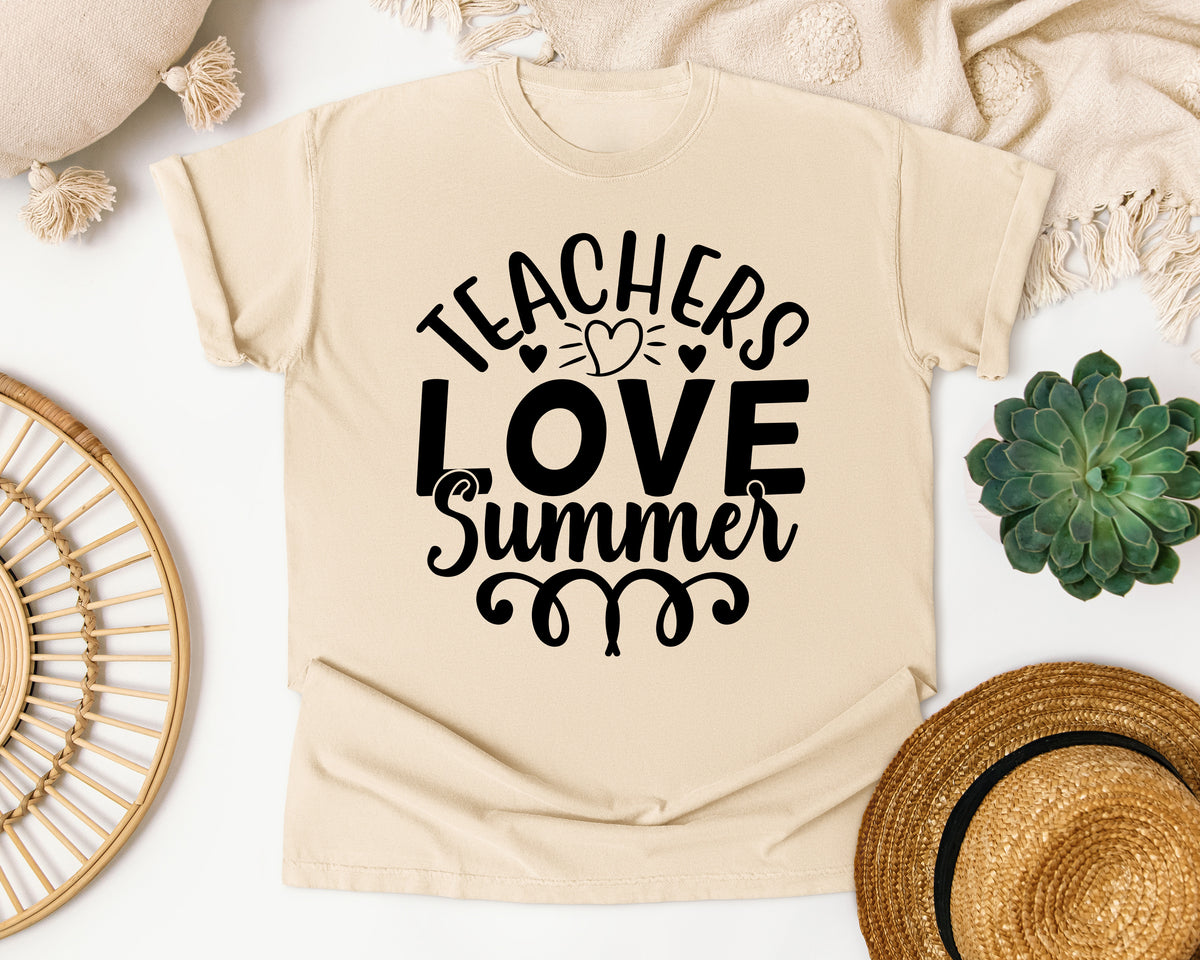 Teachers Love Summer graphic tee in Ivory