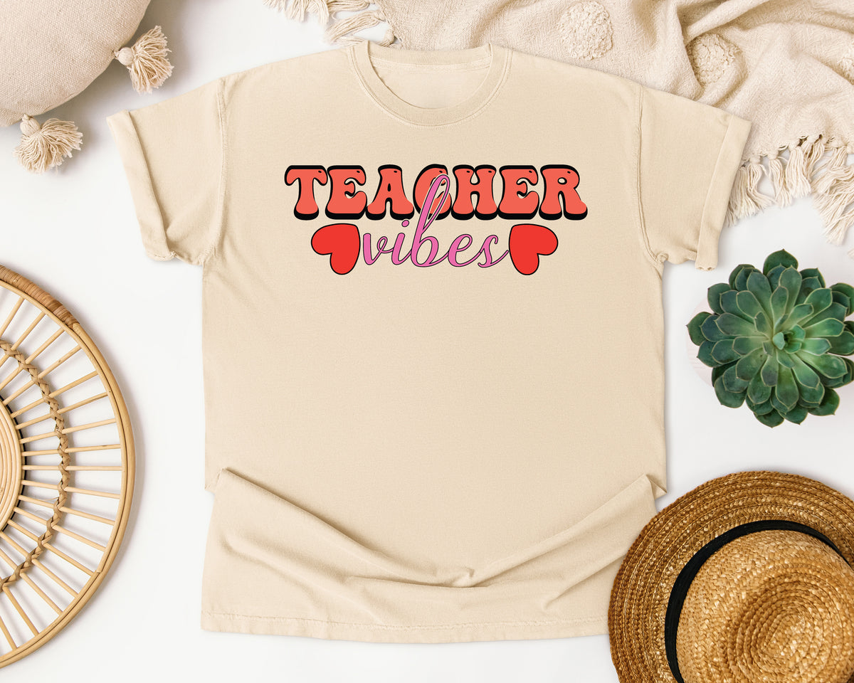Teacher Vibes Hearts graphic tee in Ivory