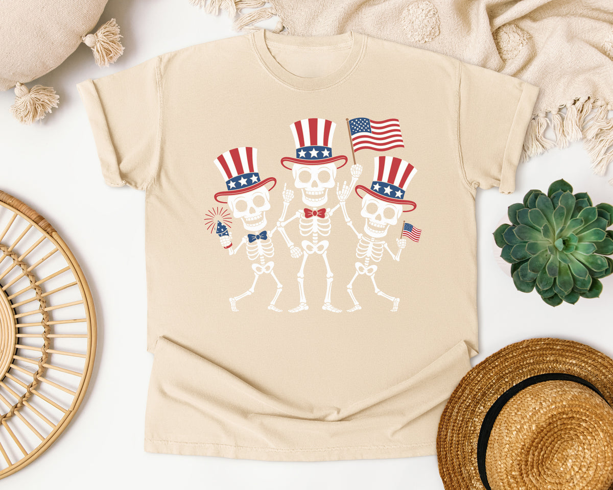 Patriotic Skeleton Trio White graphic tee in Ivory