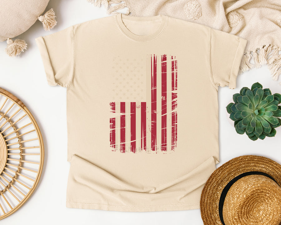 Distressed American Flag graphic tee in Ivory