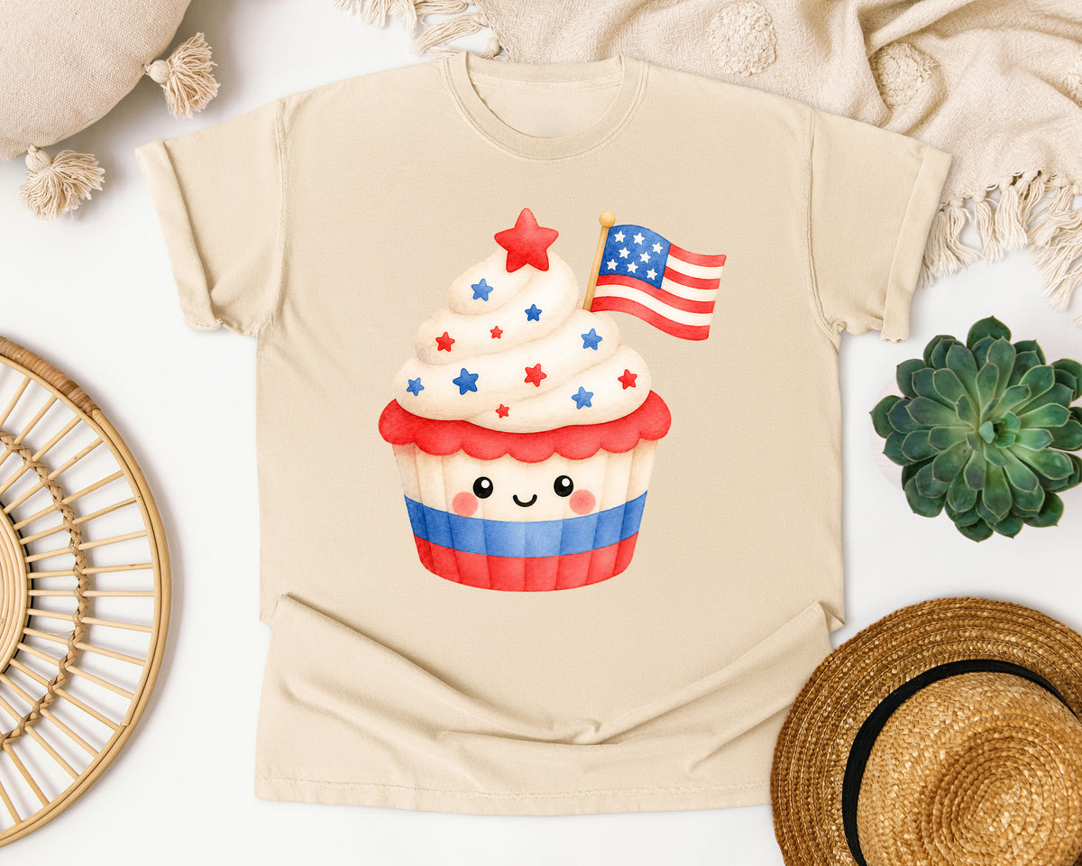 Patriotic Cupcake With Flag graphic tee in Ivory