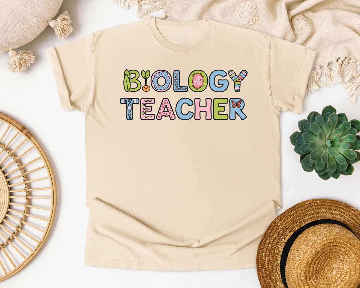 Biology Teacher graphic tee in Ivory