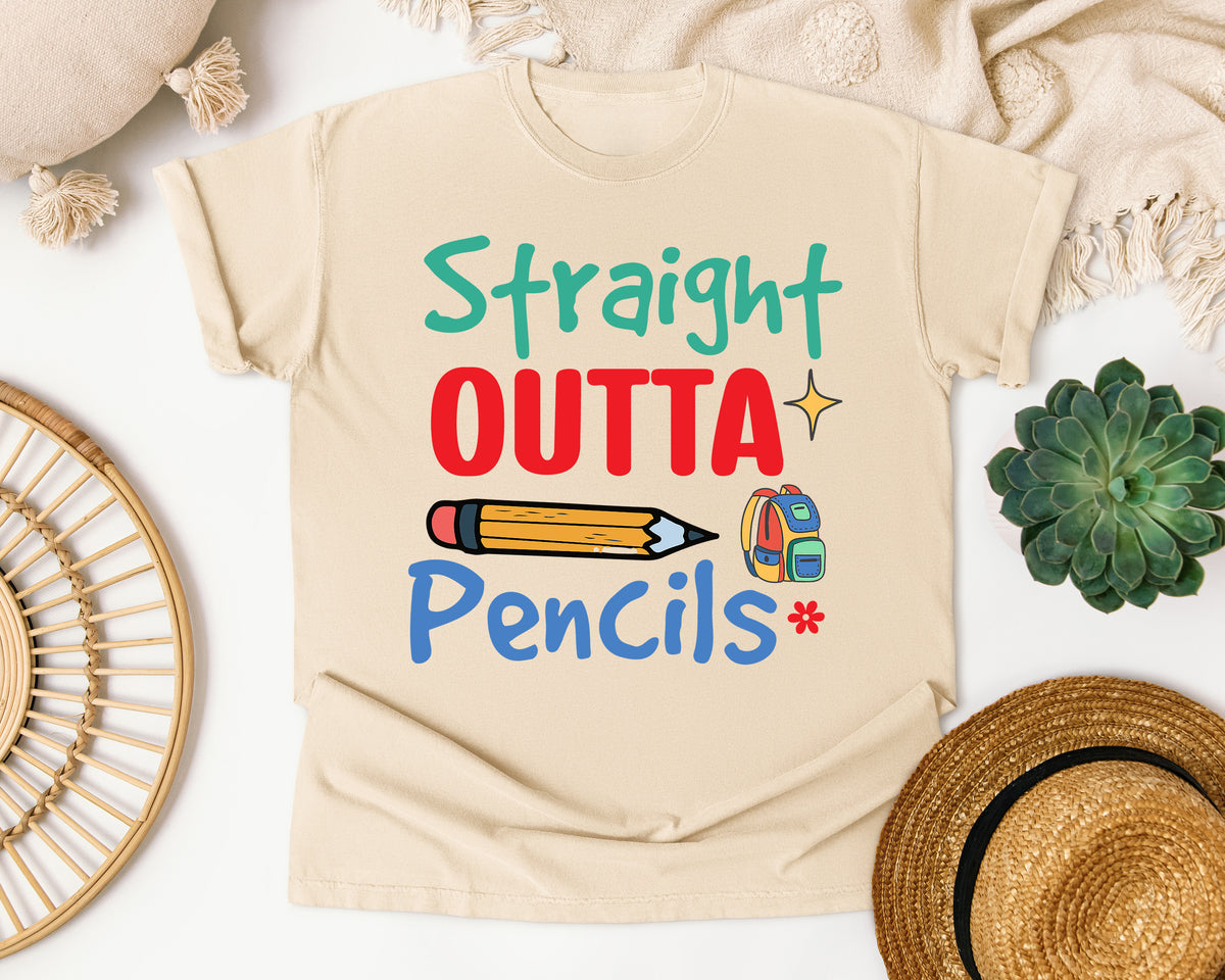 Straight Outta Pencils graphic tee in Ivory