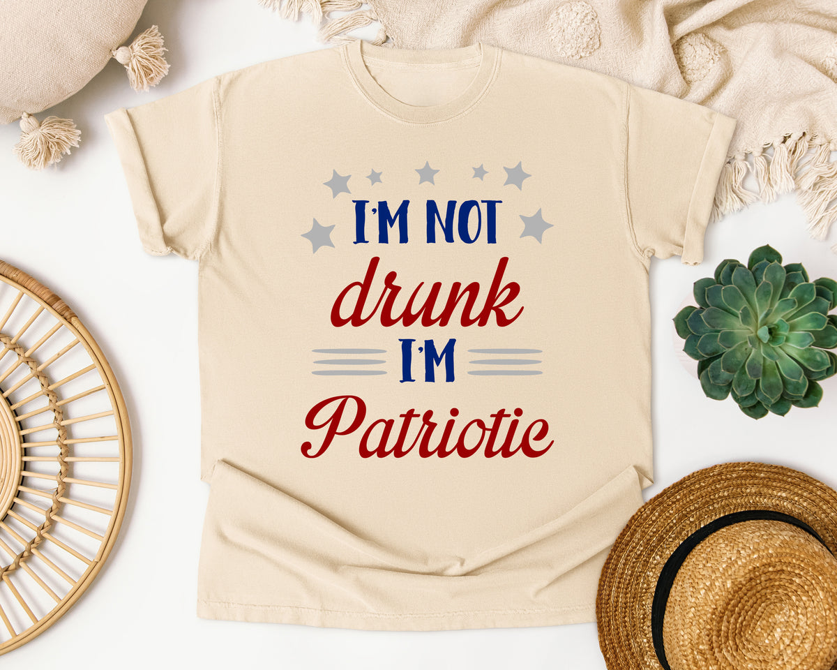 I'm Not Drunk I'm Patriotic Red graphic tee in Ivory