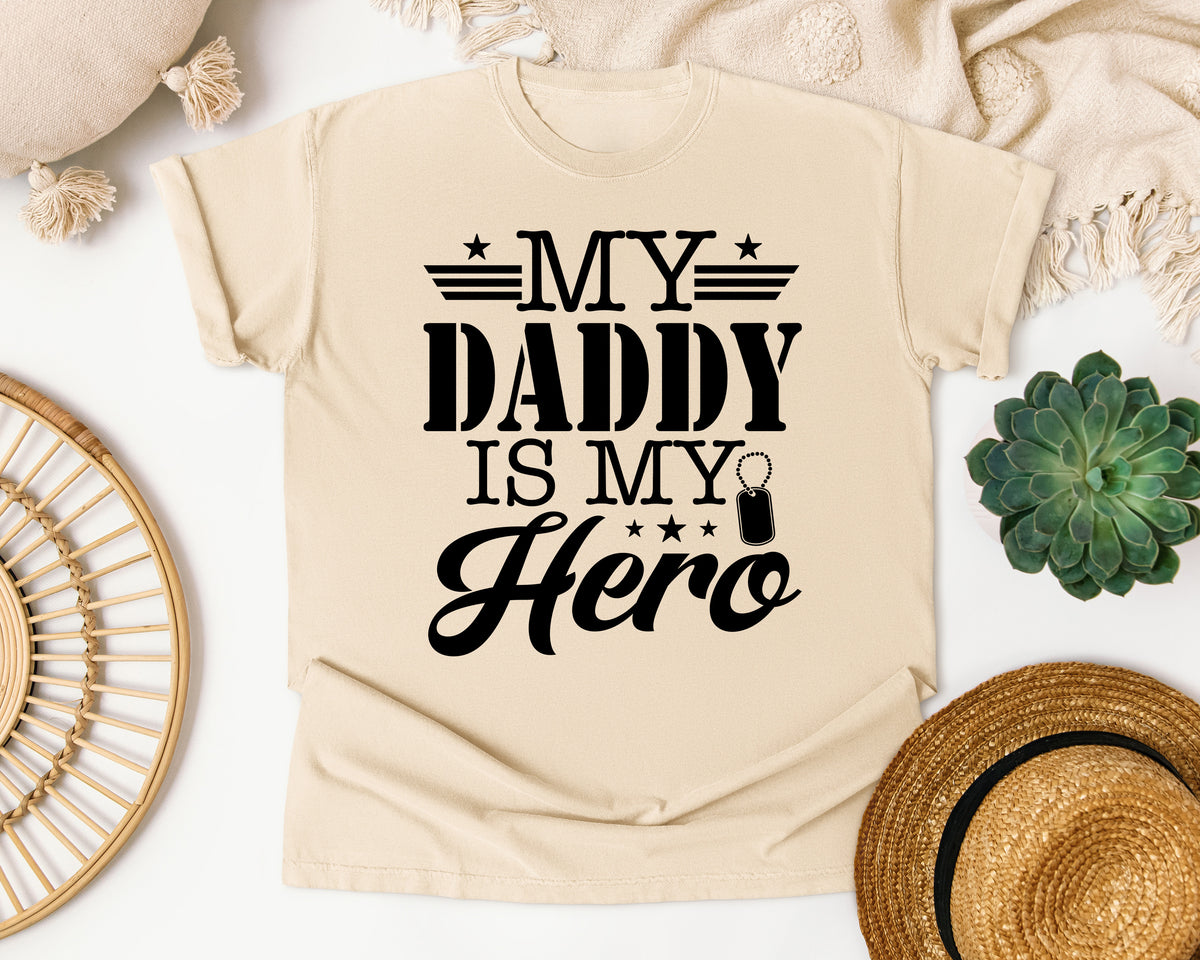 My Daddy Is My Hero White 5 graphic tee in Ivory