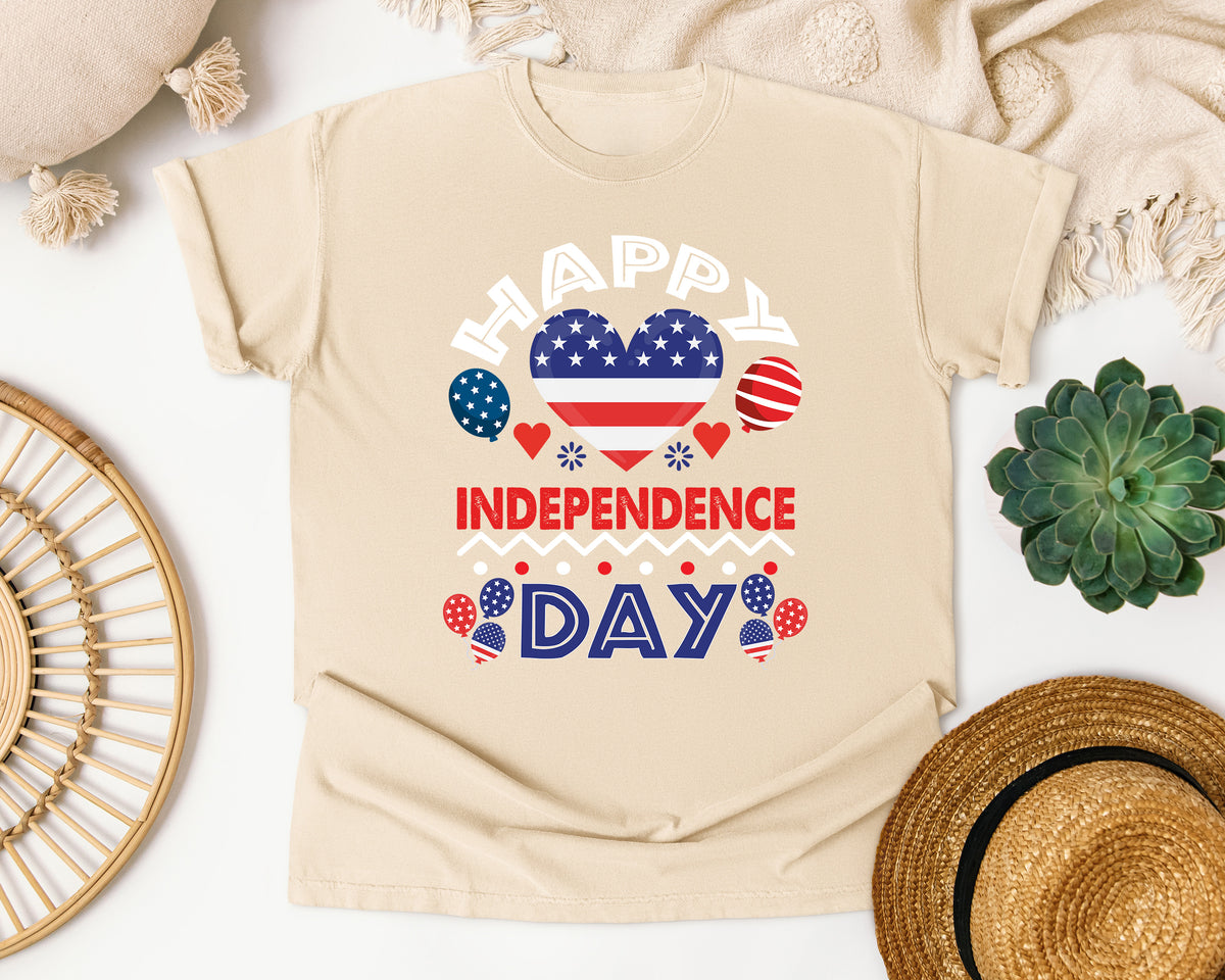 Happy Independence Day White graphic tee in Ivory