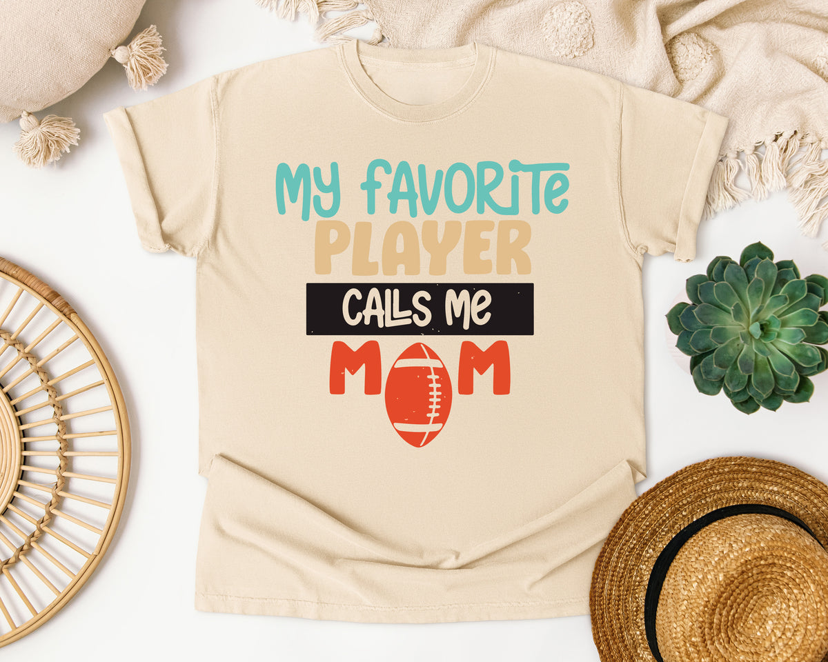 My Favorite Player Calls Me Mom graphic tee in Ivory