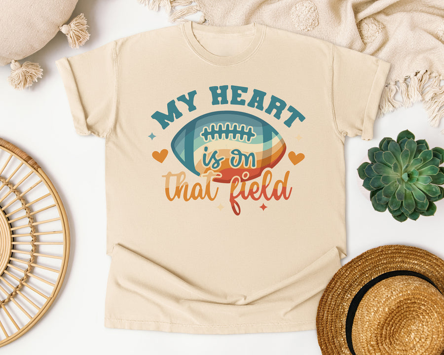 My Heart Is On That Field Retro graphic tee in Ivory