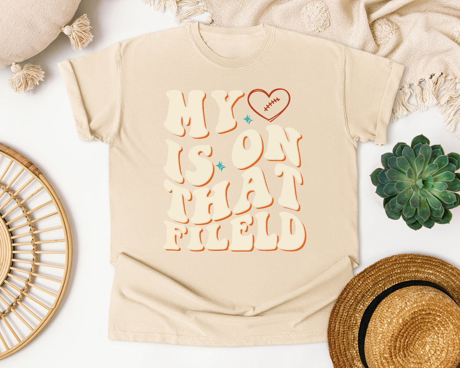 My Heart Is On That Field Groovy graphic tee in Ivory