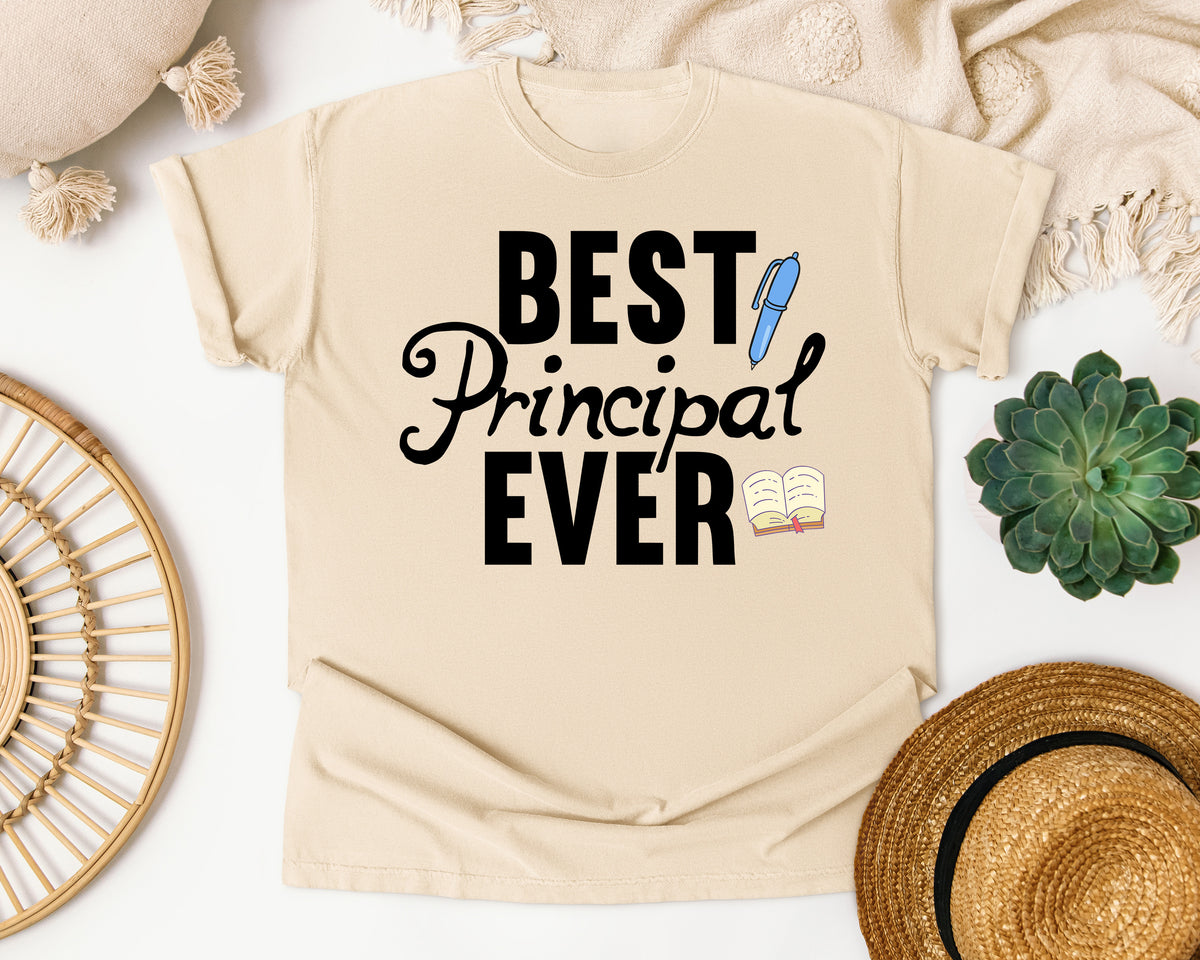 Best Principal Ever graphic tee in Ivory