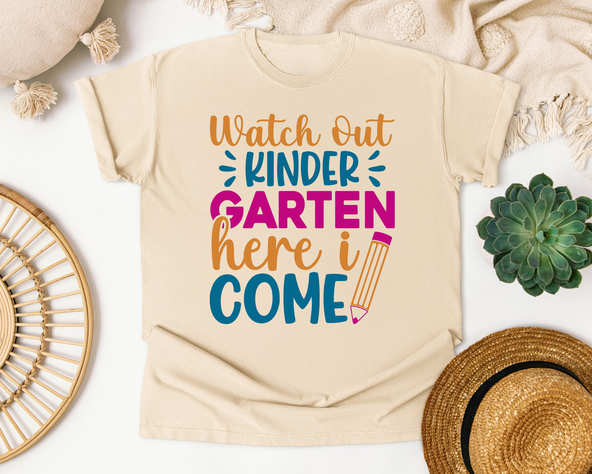 Watch Out Kindergarten Here I Come Red graphic tee in Ivory