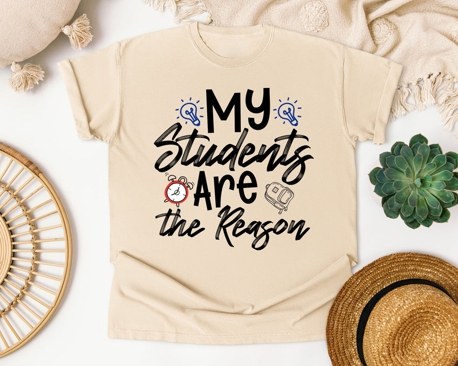 My Students Are The Reason Clock graphic tee in Ivory