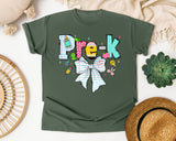Pre-K Paper Bow graphic tee in Moss