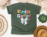 Kindergarten Paper Bow graphic tee in Moss