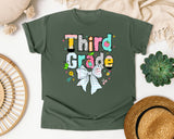 Third Grade Paper Bow graphic tee in Moss