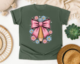 Pencil Bow Floral graphic tee in Moss