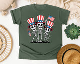 Patriotic Skeleton Trio Grey graphic tee in Moss