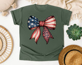 American Flag Bow graphic tee in Moss