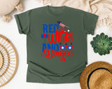 Red White And Boujee graphic tee in Moss