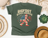 Bigfoot Loves America graphic tee in Moss