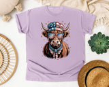 Patriotic Highland Cow graphic tee in Orchid