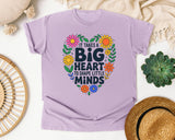 It Takes A Big Heart To Shape Little Minds Floral graphic tee in Orchid