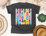Kindergarten Crayons Smiley graphic tee in Pepper