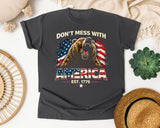 Don't Mess With America Est 1776 graphic tee in Pepper
